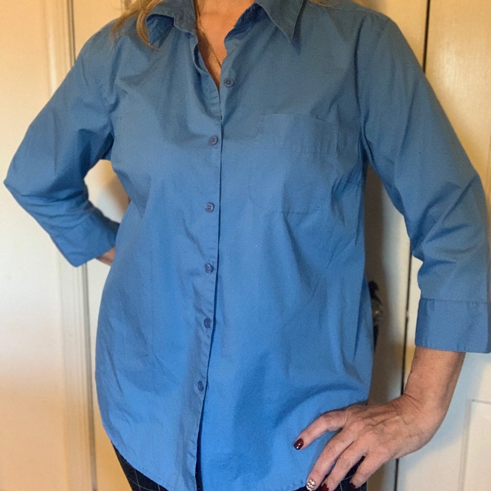 Blue 3/4 length sleeve button down Cherokee Large collar shirt